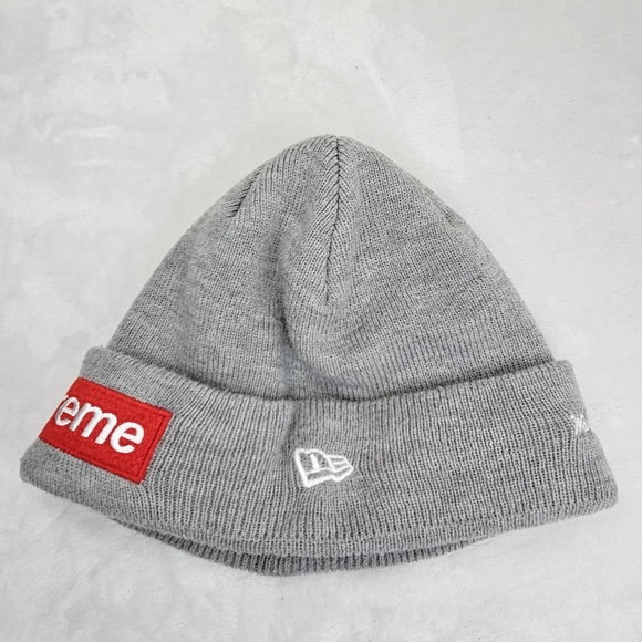Supreme Red and Gray Beanie with Cuffed Design - Picture 6 of 10